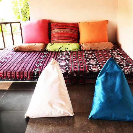 Capung Guesthouse Jimbaran Exteriör bild