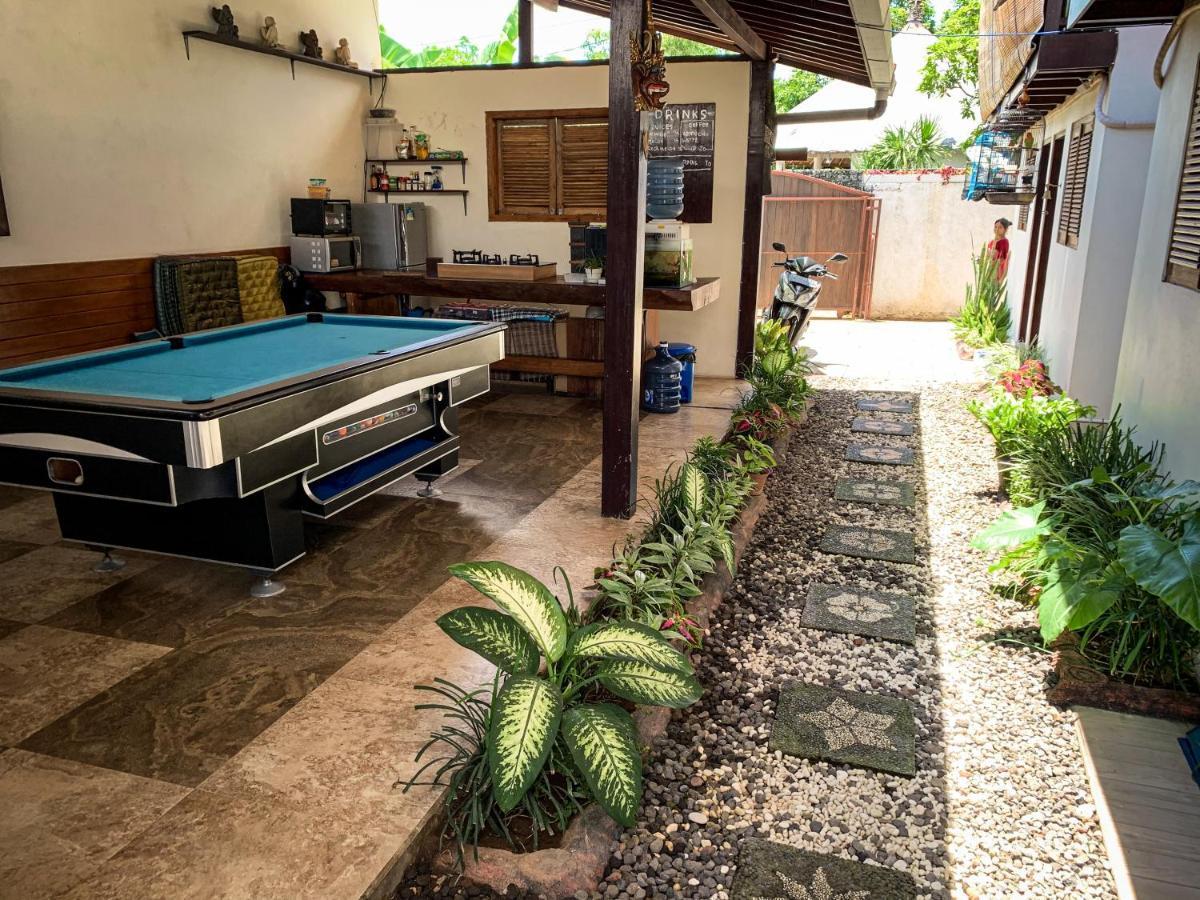 Capung Guesthouse Jimbaran Exteriör bild